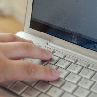 インターネットから浮気の証拠